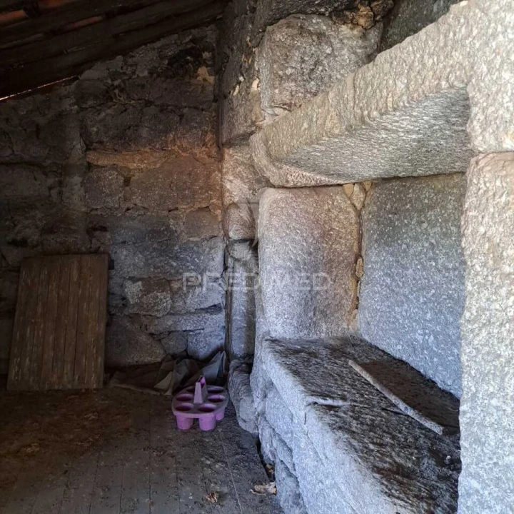 Moradia T0 para Venda em Verim, Friande e Ajude Foto 18