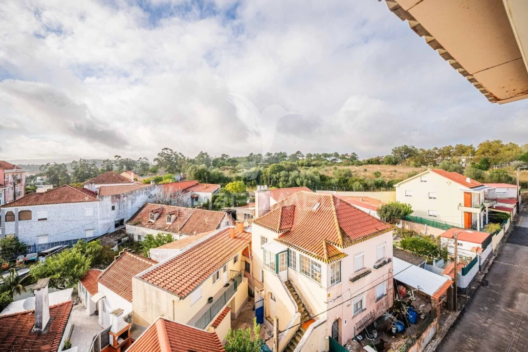 Apartamento T2 para Venda em Agualva e Mira-Sintra Foto 19