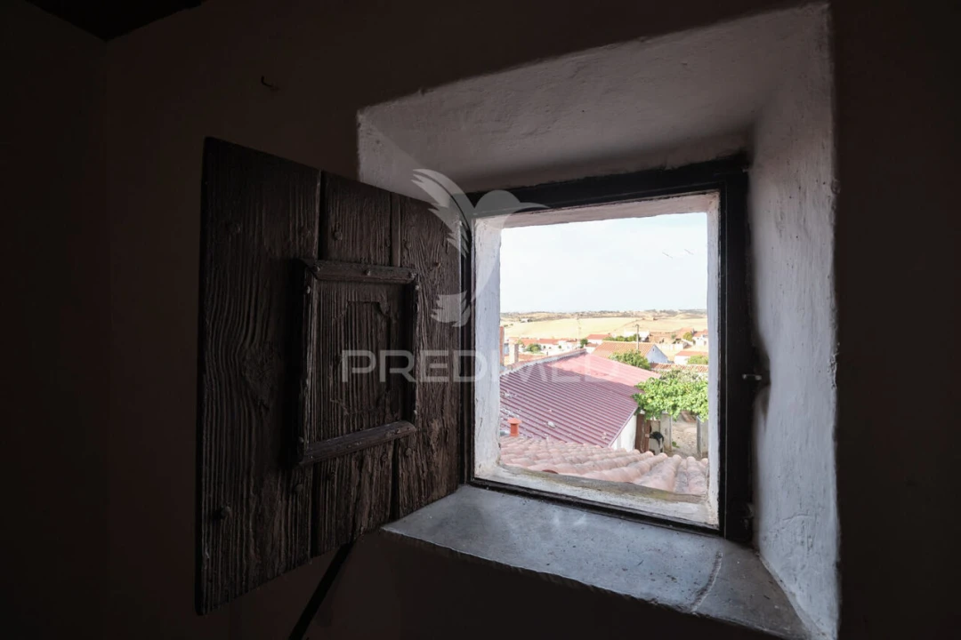 Moradia T4 para Venda em Safara e Santo Aleixo da Restauração Foto 30