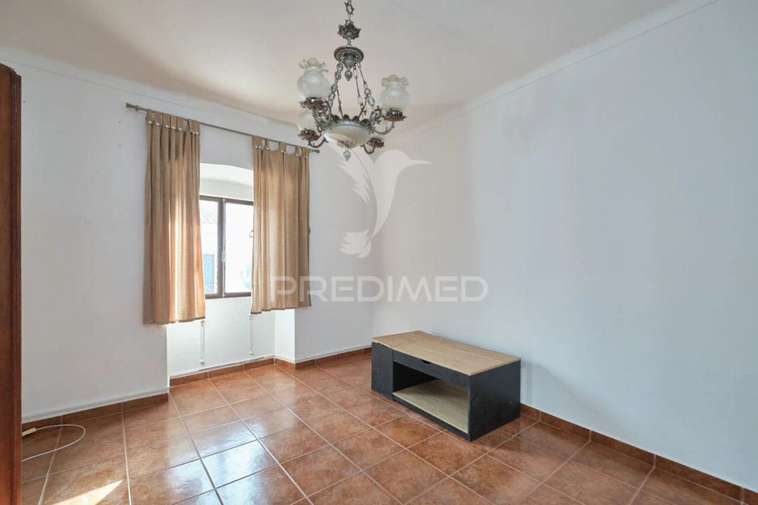 Moradia T4 para Venda em Safara e Santo Aleixo da Restauração Foto 12