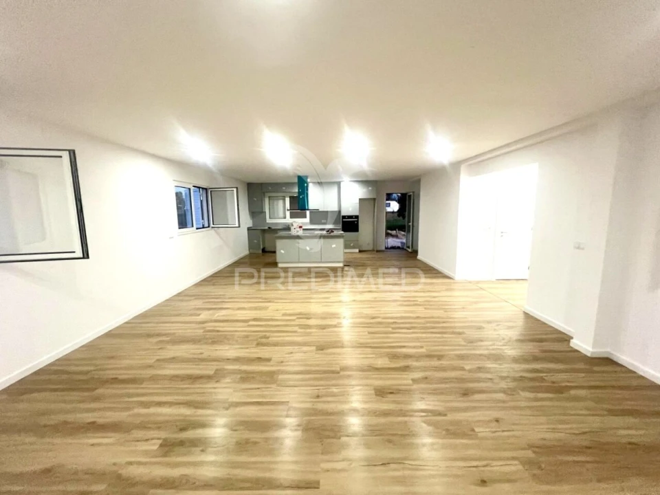 Moradia T3 para Venda em Canelas e Fermelã Foto 11