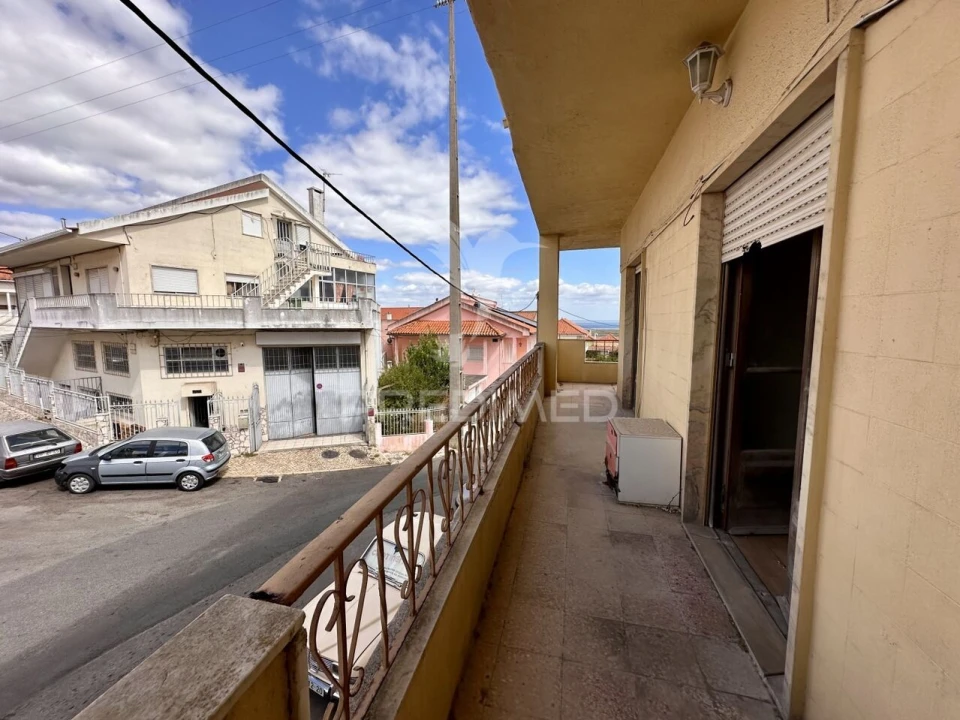 Prédio para Venda em Póvoa de Santa Iria e Forte da Casa Foto 27