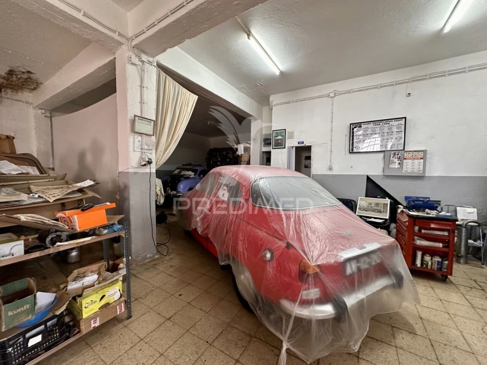 Prédio para Venda em Póvoa de Santa Iria e Forte da Casa Foto 30