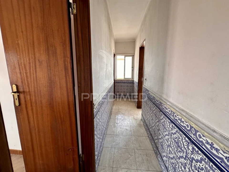 Prédio para Venda em Póvoa de Santa Iria e Forte da Casa Foto 12