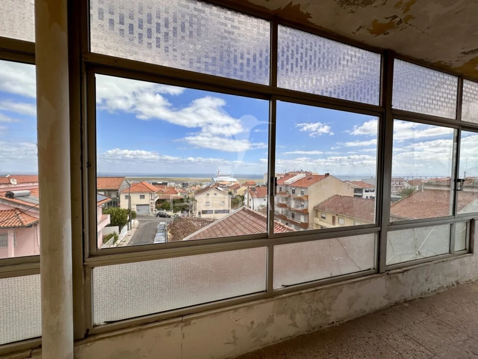 Prédio para Venda em Póvoa de Santa Iria e Forte da Casa Foto 15