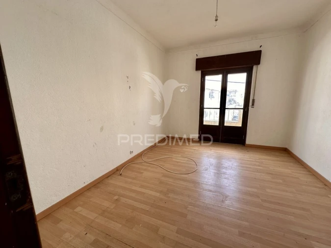 Prédio para Venda em Póvoa de Santa Iria e Forte da Casa Foto 23