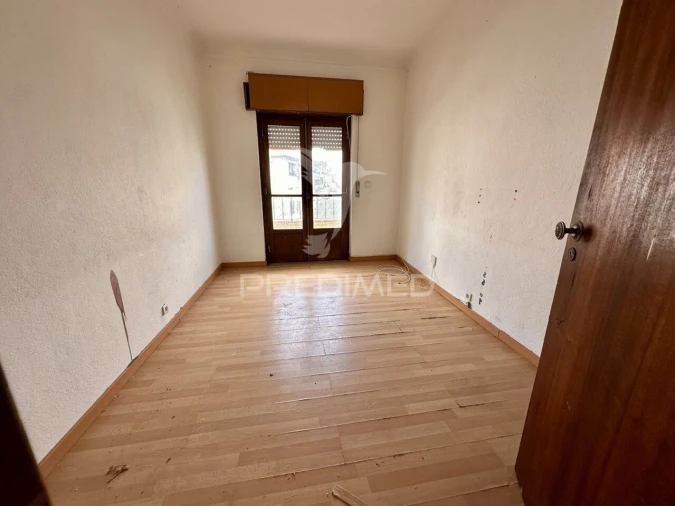 Prédio para Venda em Póvoa de Santa Iria e Forte da Casa Foto 21