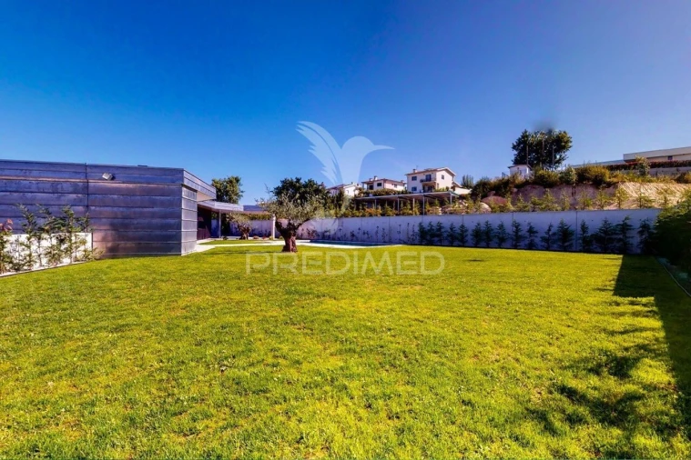 Moradia T3 para Venda em Real, Dume e Semelhe Foto 33