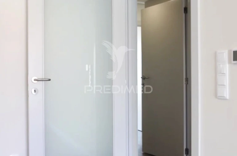 Apartamento T3 para Venda em Cedofeita, Santo Ildefonso, Sé, Miragaia, São Nicolau e Vitória Foto 14
