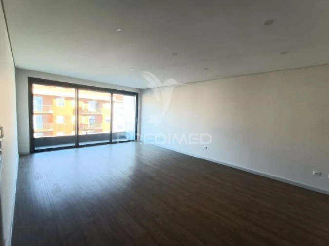 Apartamento T3 para Venda em Cedofeita, Santo Ildefonso, Sé, Miragaia, São Nicolau e Vitória Foto 5