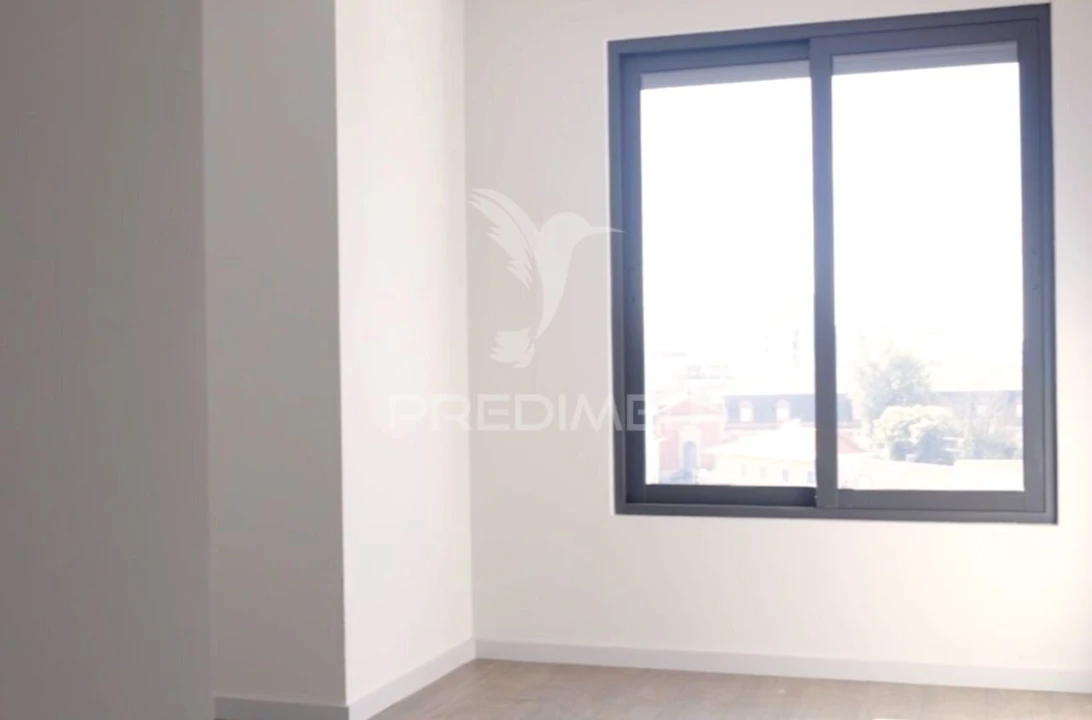 Apartamento T3 para Venda em Cedofeita, Santo Ildefonso, Sé, Miragaia, São Nicolau e Vitória Foto 15