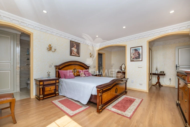 Moradia T5 para Venda em Merelim (São Paio), Panoias e Parada de Tibães Foto 3