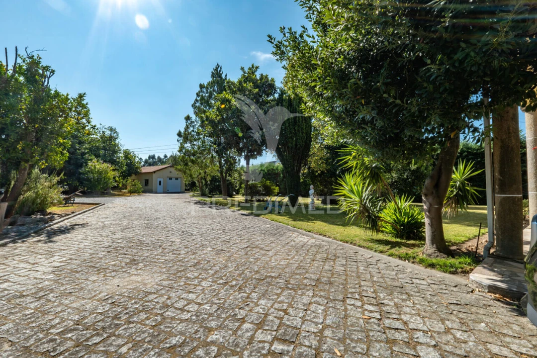 Moradia T5 para Venda em Merelim (São Paio), Panoias e Parada de Tibães Foto 35