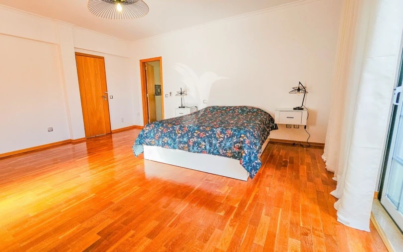 Moradia T5 para Venda em Conceição e Estoi Foto 31