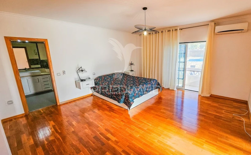 Moradia T5 para Venda em Conceição e Estoi Foto 32