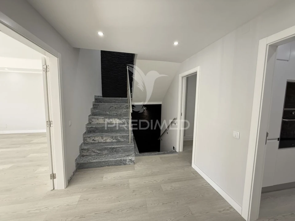 Moradia T3 para Venda em Estômbar e Parchal Foto 26