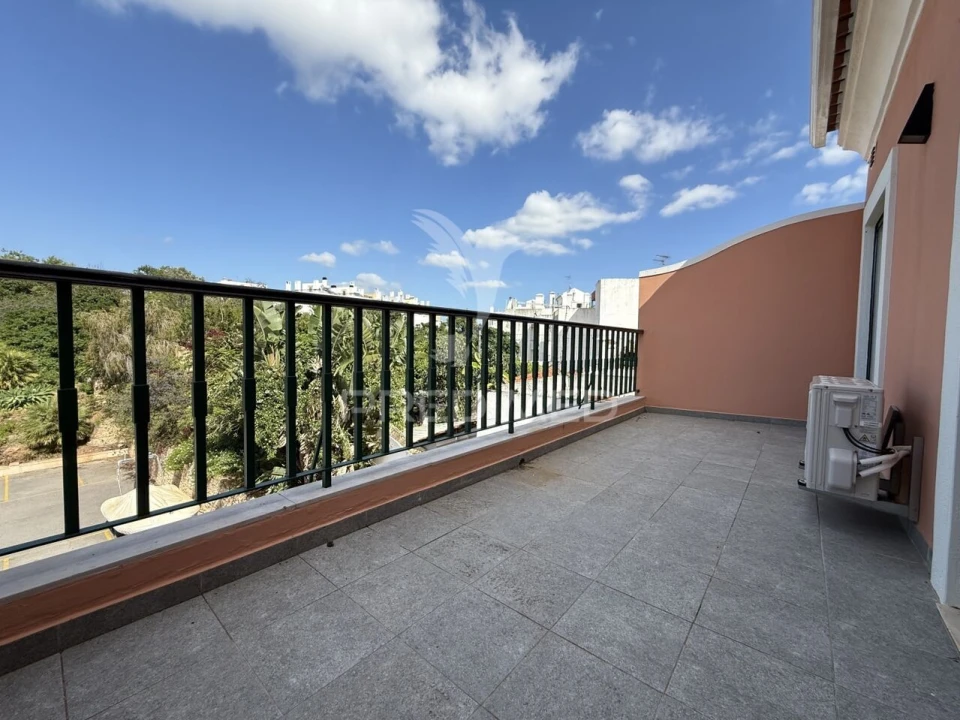 Moradia T3 para Venda em Estômbar e Parchal Foto 14