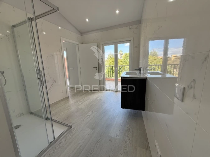 Moradia T3 para Venda em Estômbar e Parchal Foto 15