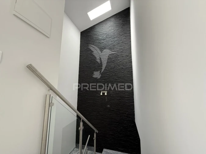 Moradia T3 para Venda em Estômbar e Parchal Foto 7