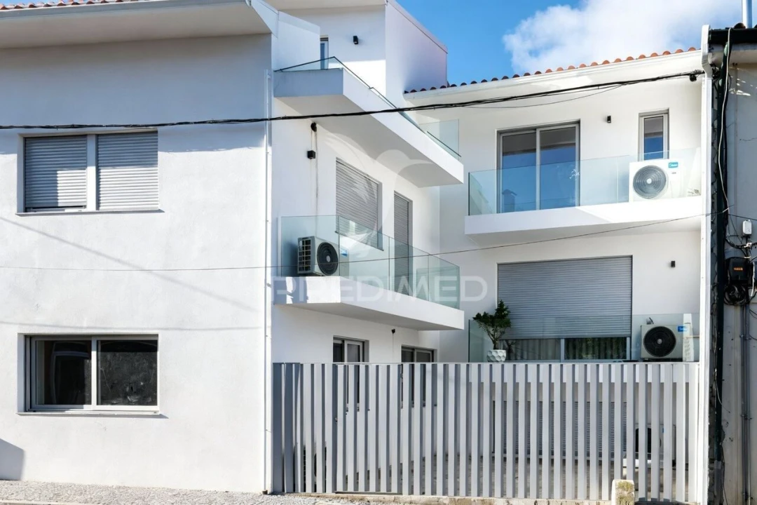 Apartamento T1 para Venda em Amares e Figueiredo Foto 22