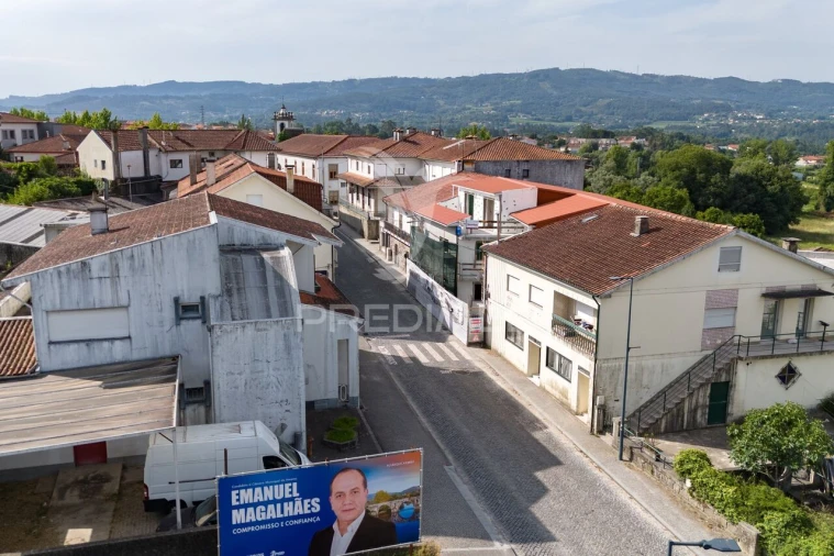 Apartamento T1 para Venda em Amares e Figueiredo Foto 24
