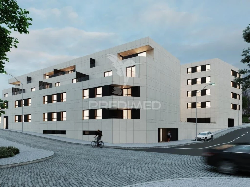 Apartamento T2 para Venda em Lordelo do Ouro e Massarelos Foto 2