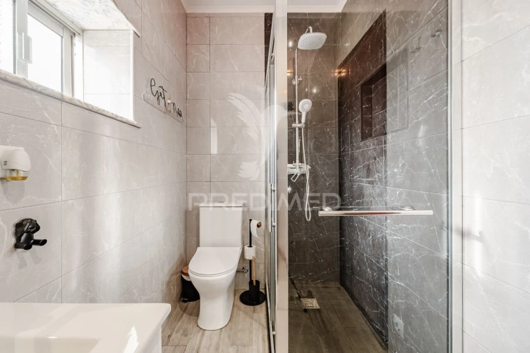 Apartamento T3 para Venda em Barreiro e Lavradio Foto 9