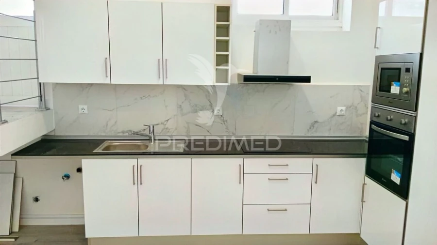 Loja para Venda em Alto do Seixalinho, Santo André e Verderena Foto 2