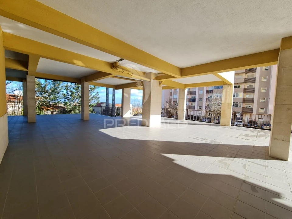 Apartamento T3 para Venda em Póvoa de Santa Iria e Forte da Casa Foto 35