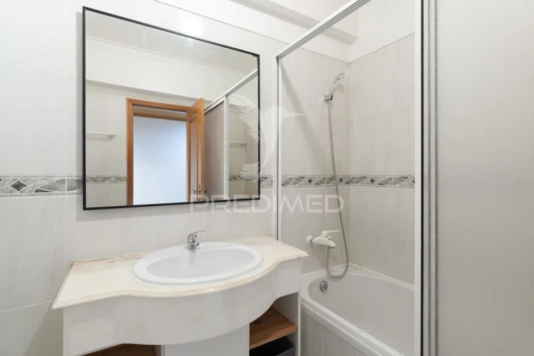 Apartamento T3 para Venda em Póvoa de Santa Iria e Forte da Casa Foto 21