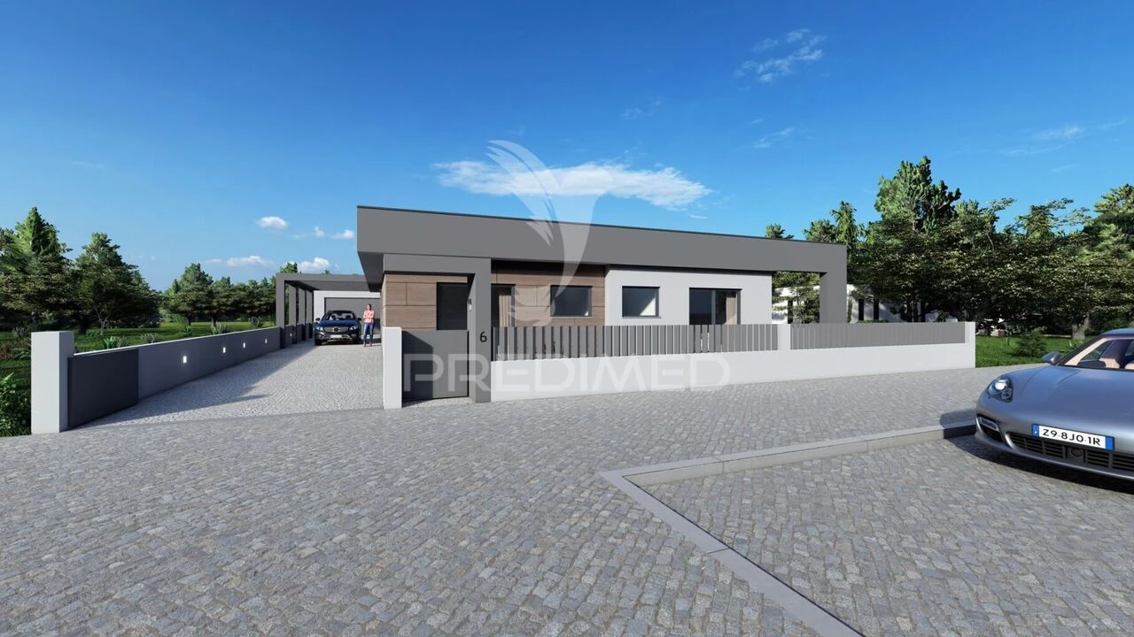 Moradia T5 para Venda em Azeitão (São Lourenço e São Simão) Foto 1