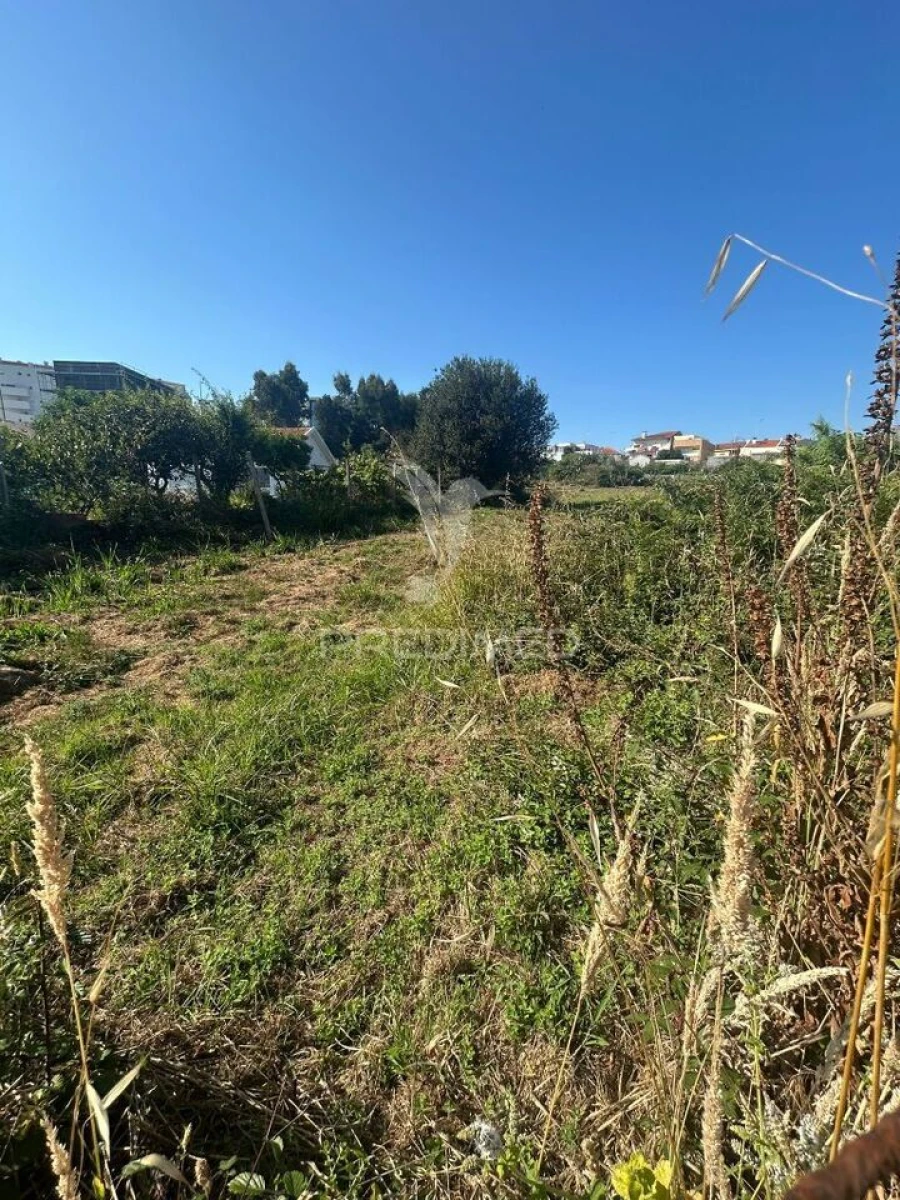 Terreno para Venda em Mafamude e Vilar do Paraíso Foto 4