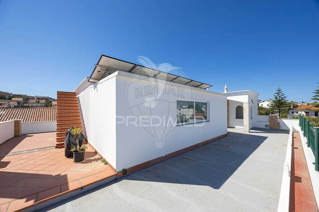 Moradia T4 para Venda em Caparica e Trafaria Foto 7
