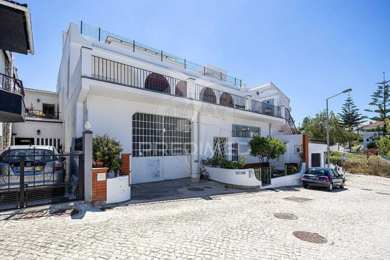 Moradia T4 para Venda em Caparica e Trafaria Foto 4