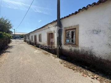 Moradia T3 para Venda em Areias e Pias