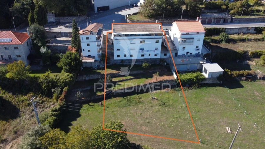 Prédio para Venda em Trancoso (São Pedro e Santa Maria) e Souto Maior