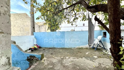 Moradia T0 para Venda em Almada, Cova da Piedade, Pragal e Cacilhas