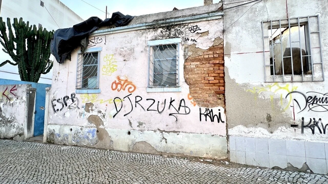 Moradia T0 para Venda em Almada, Cova da Piedade, Pragal e Cacilhas Foto 1