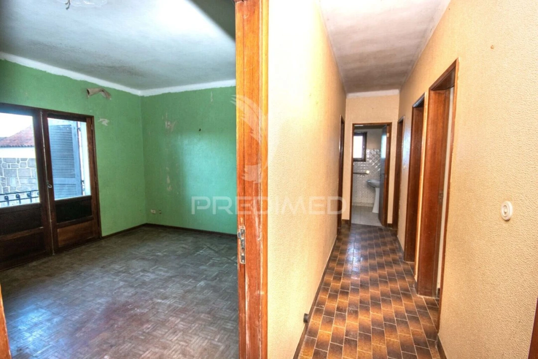 Moradia T4 para Venda em Pousafoles do Bispo, Pena Lobo e Lomba Foto 5