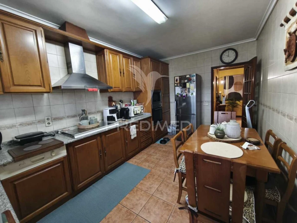 Apartamento T3 para Venda em Vagos e Santo António Foto 23