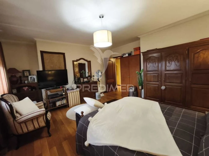 Apartamento T3 para Venda em Vagos e Santo António Foto 17