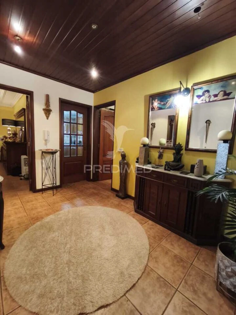 Apartamento T3 para Venda em Vagos e Santo António Foto 18