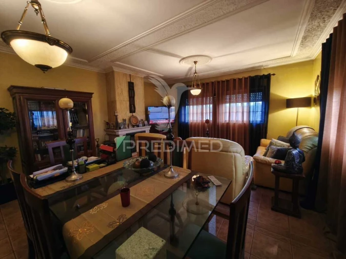 Apartamento T3 para Venda em Vagos e Santo António Foto 1