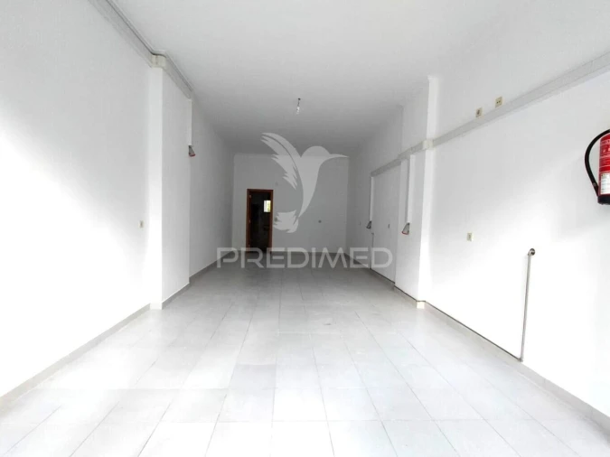 Loja para Venda em Queluz e Belas Foto 11