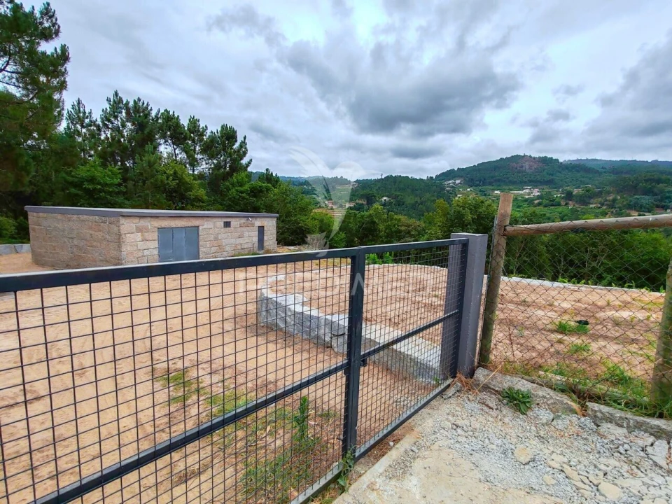 Quinta T0 para Venda em Sobrado e Bairros Foto 9