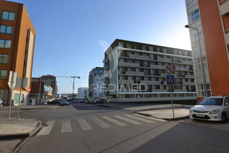 Apartamento T3 para Venda em Glória e Vera Cruz Foto 16