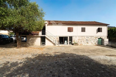 Moradia T3 para Venda em Margaride, Várzea, Lagares, Varziela, Moure