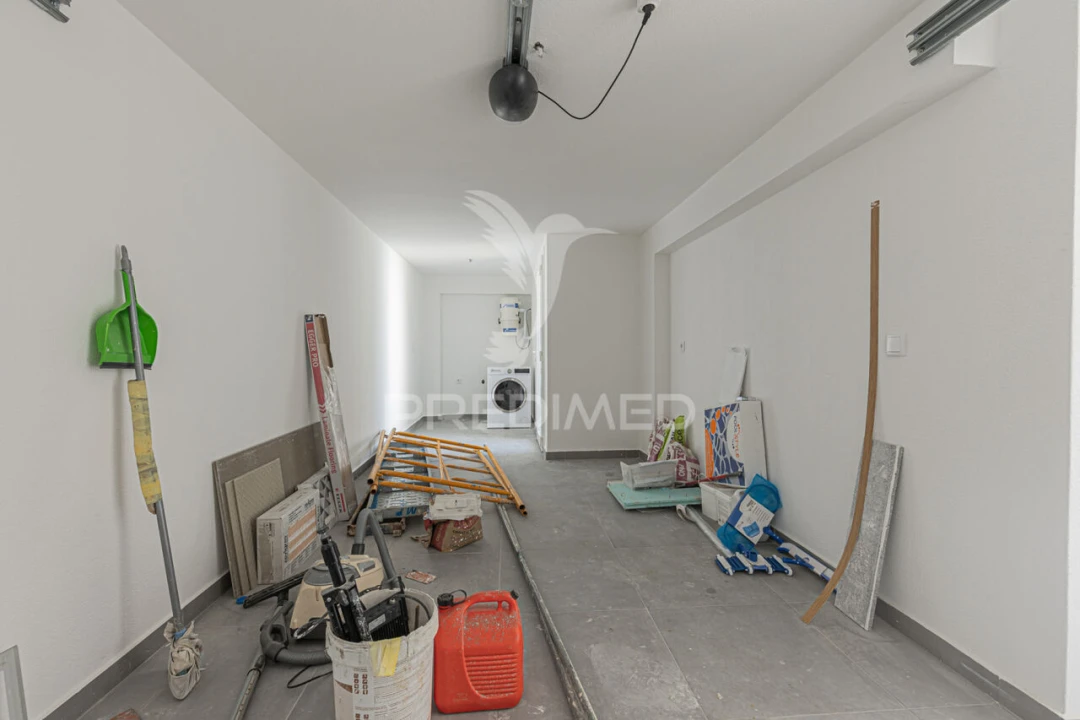 Moradia T4 para Venda em Charneca de Caparica e Sobreda Foto 36