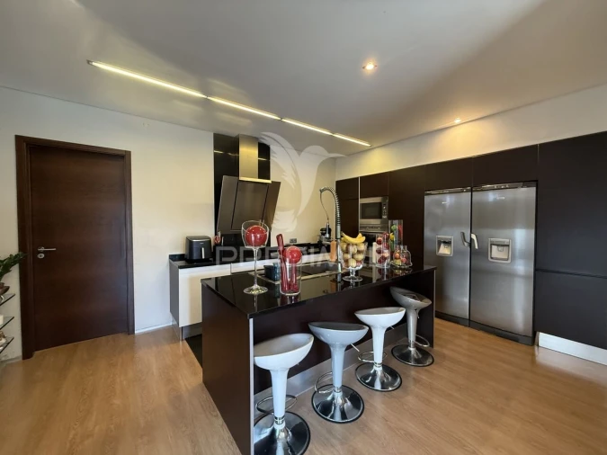 Moradia T4 para Venda em Marrazes e Barosa Foto 15