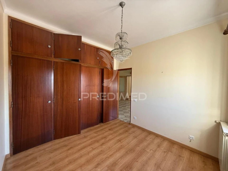 Moradia T4 para Venda em Casével e Vaqueiros Foto 23